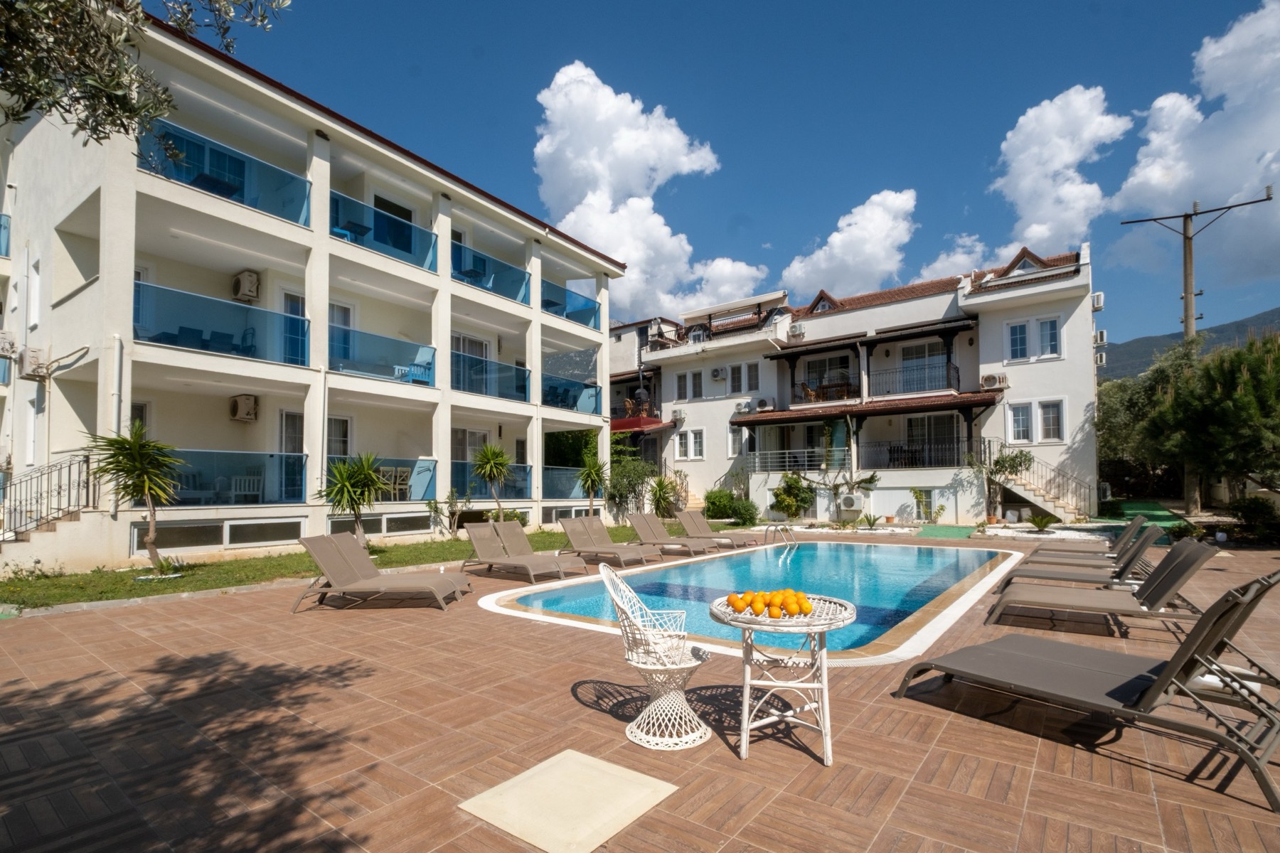Otel — 5