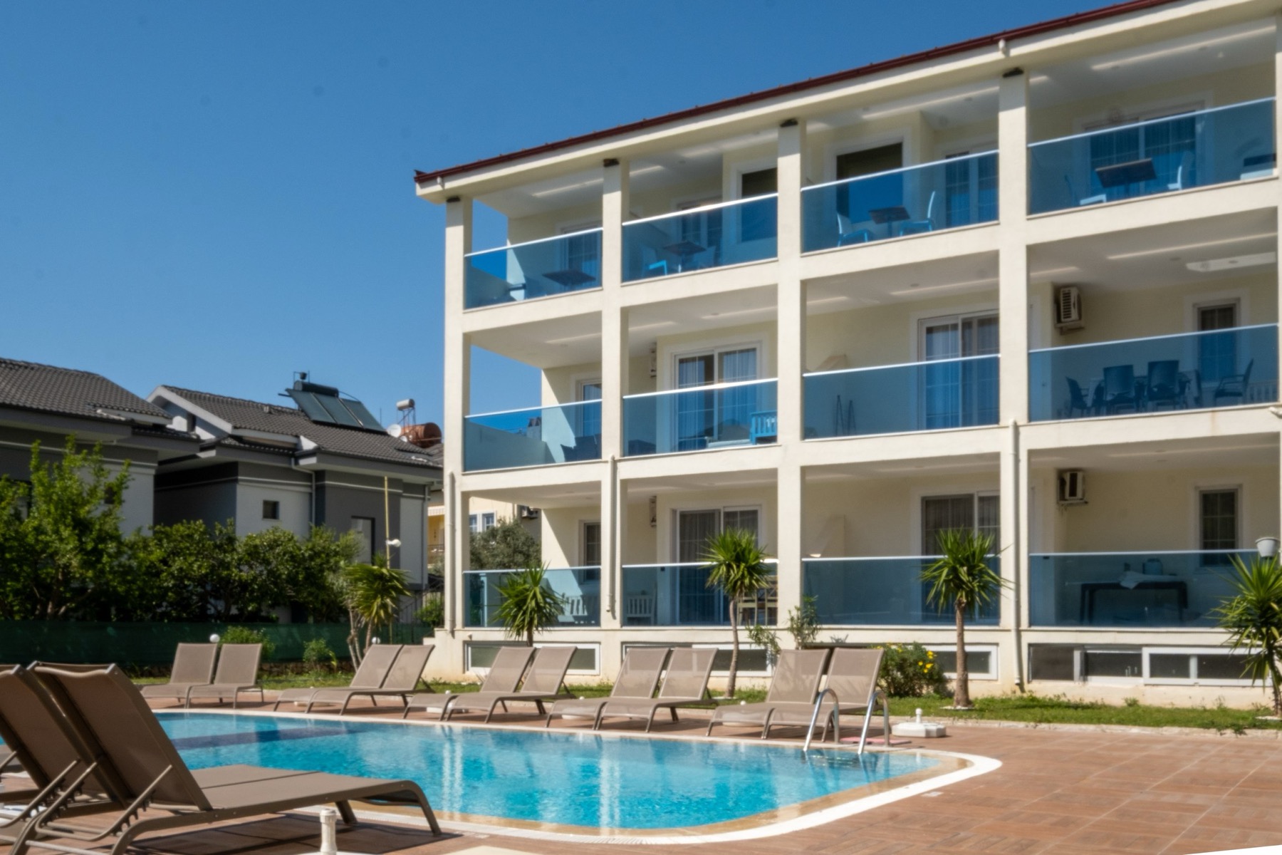 Otel — 7