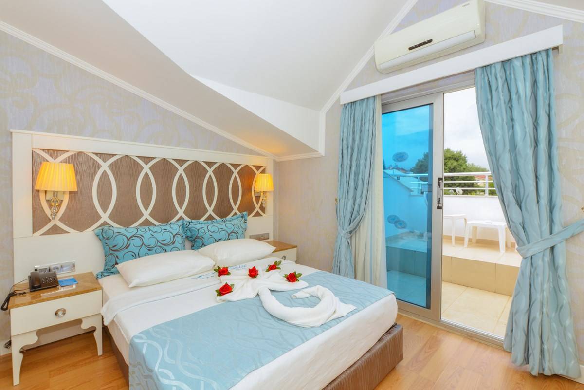 Outside View Room