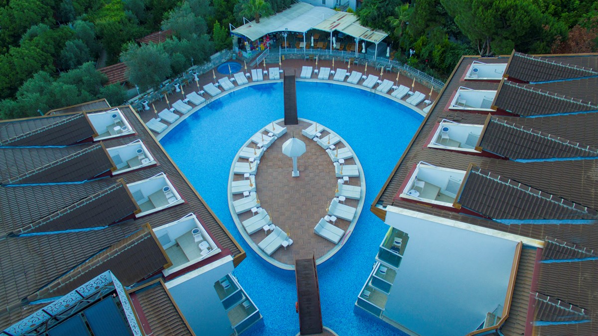 Outside View Room