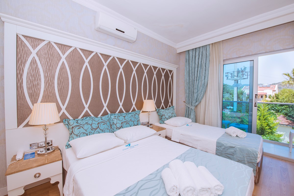 Outside View Room